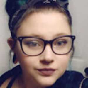 Meet your Posher, Michaela